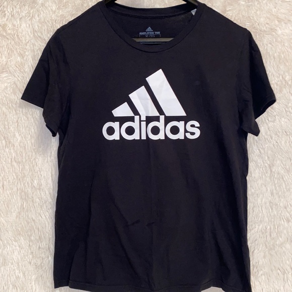 adidas Tops - Adidas T-Shirt